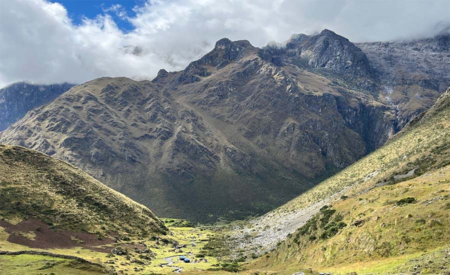 ANCASCOCHA TREK - QESQA VALLEY