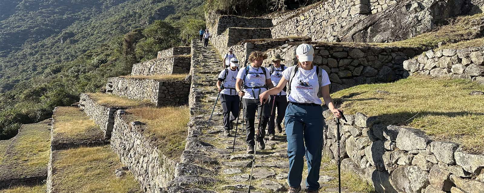 the classic inca trail to machu picchu 4 days