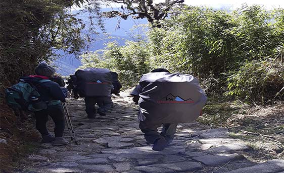 our porters inca trail hike to machupicchu 4d